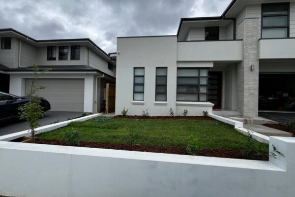 Gledswood-Hills-8-1-768x576