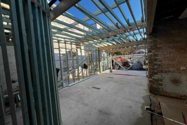 WhatsApp-Image-2024-12-04-at-09.34.14_373f27d2-768x576